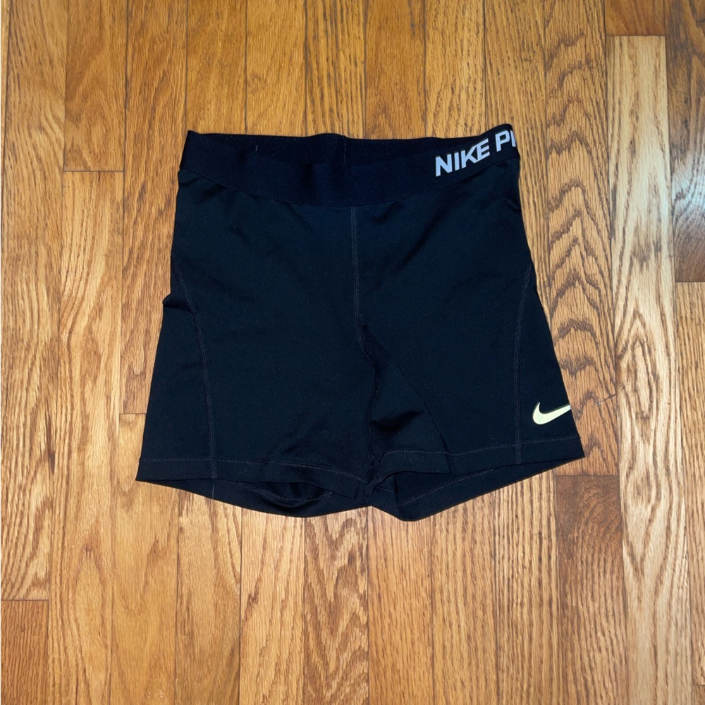 Black Nike Spandex Shorts